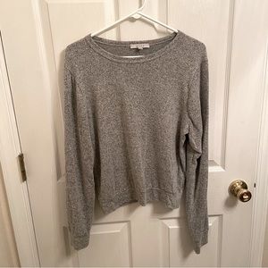 😀Cozy Gray Top🌹